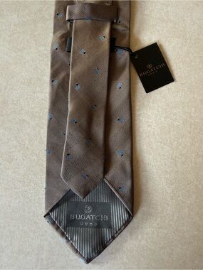 Bugatchi Uomo Men’s 100% Silk Tie Gray Blue Herringbone Made Italy NWT